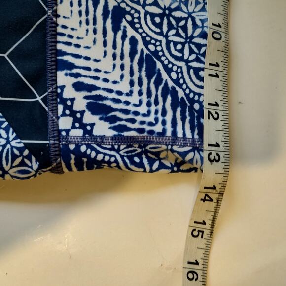 Athleta Indigo Geo Print Cropped Leggings in Blue/White Size Small - Picture 6 of 8